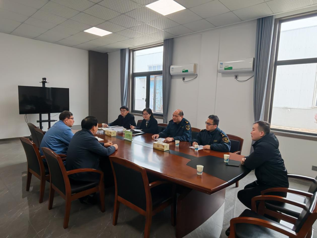 市应急局联合市海关对危险化学品出口企业开展“双随机”联...